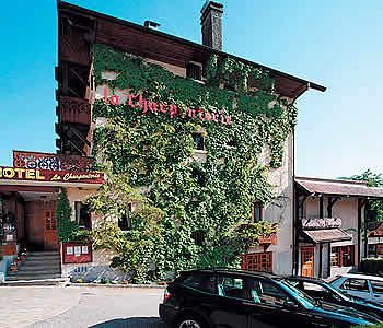 Hotel Logis La Charpenterie Talloires-Montmin Exterior foto